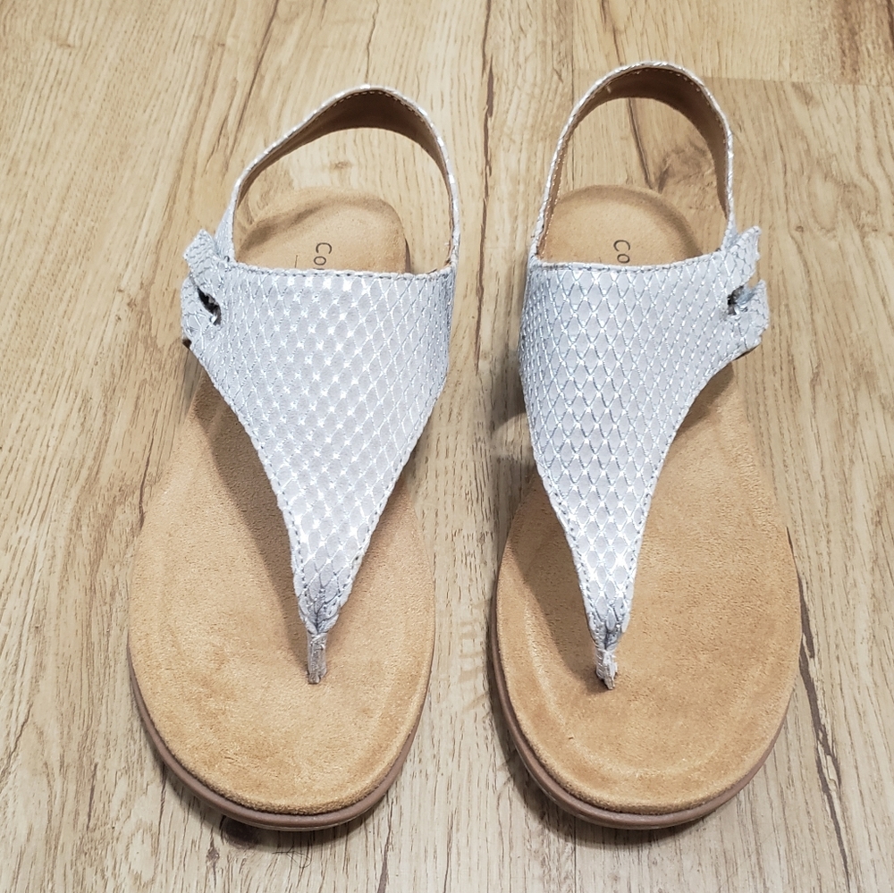 Comfortiva Women's Calina Sandals